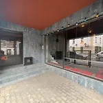 Hostel Demi